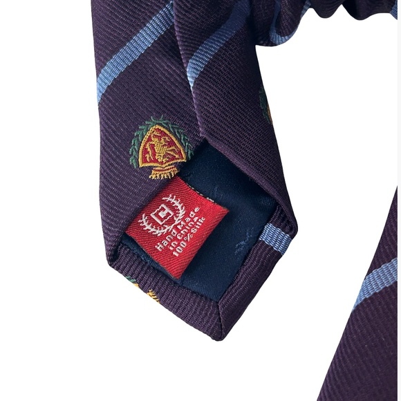 Ralph Lauren Chaps Club Crest Necktie Tie All Silk Hand Made Excellent Condition - Picture 4 of 8